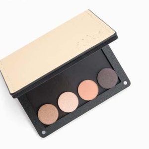 Ittse Palette - NWT - Eye Shadow Magnetic Palette